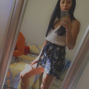 Meet your Posher, Daniela